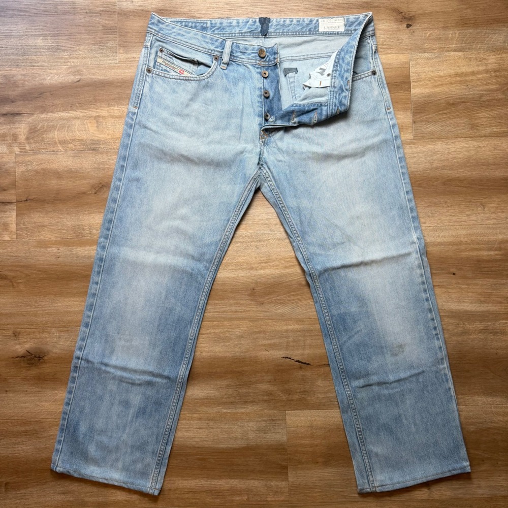 Diesel Larkee Jeans Mens 36x28 Light Blue Regular Straight Wash 0073P Button Fly